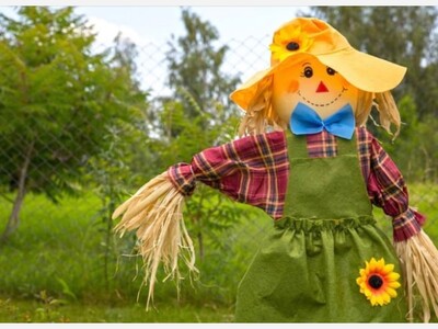 Scarecrow Scavenger Hunt